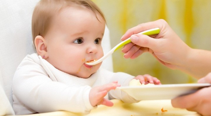 جدول شروع غذای کمکی نوزاد جدول شروع غذای کمکی نوزاد